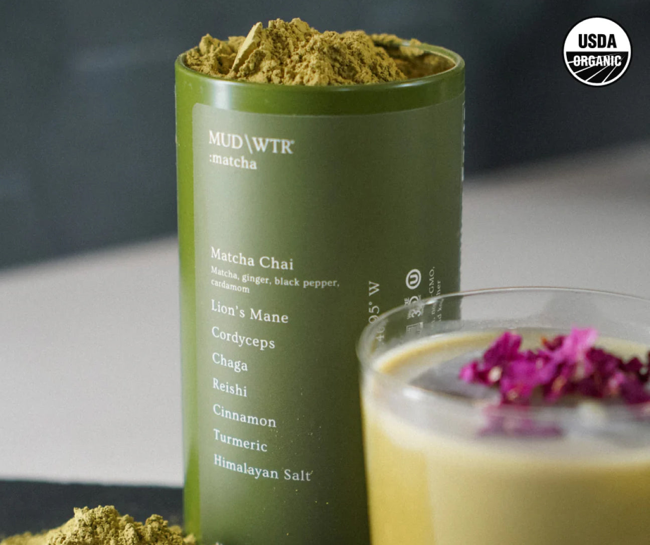 matcha-latte-starter-kit-c2 1._Matcha_11e019cd-8337-4900-ba33-94c953dac3d2.jpg